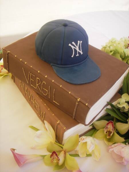 Do you think Jay Z's cake looked like this? LOL